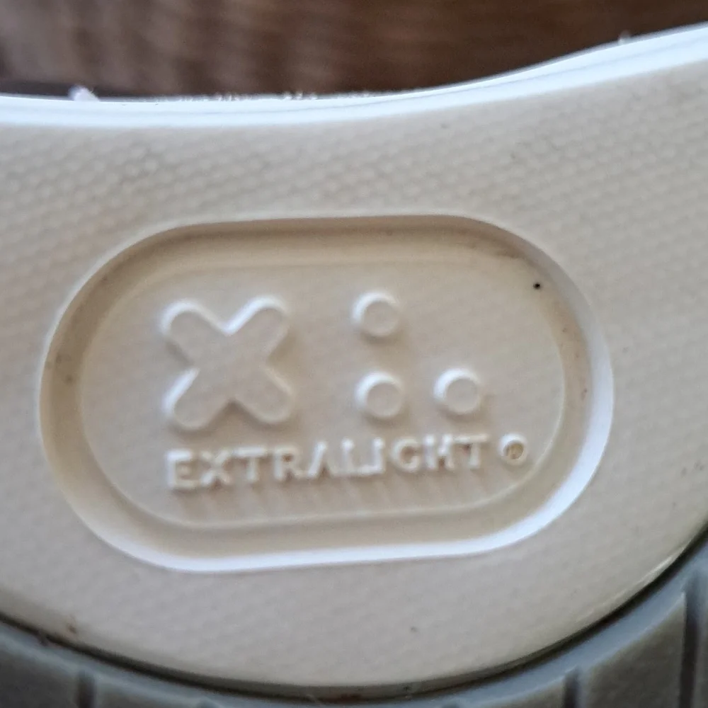 UNTUCKit‎ Mens Brown Suede/Leather Slip-On Loafer Sneakers White Soles S-10.5